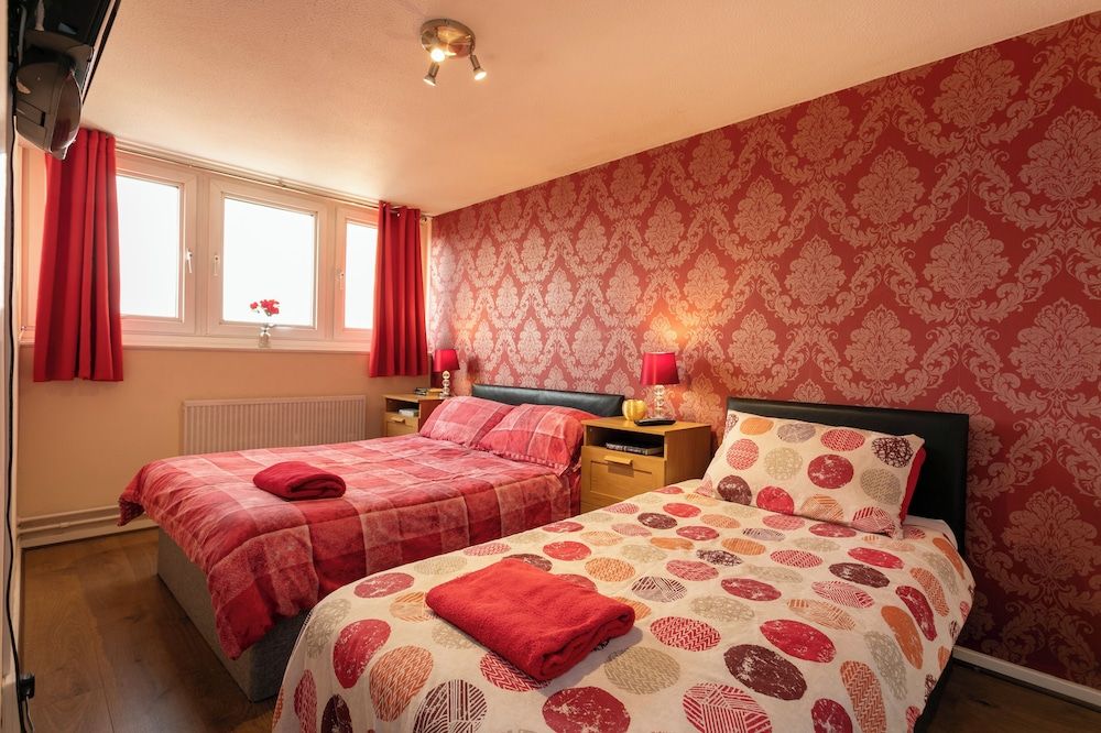 City Apartment, 2 Bedrooms, Kitchen, Courtyard View (Lace Market Annex, Sleeps 4)