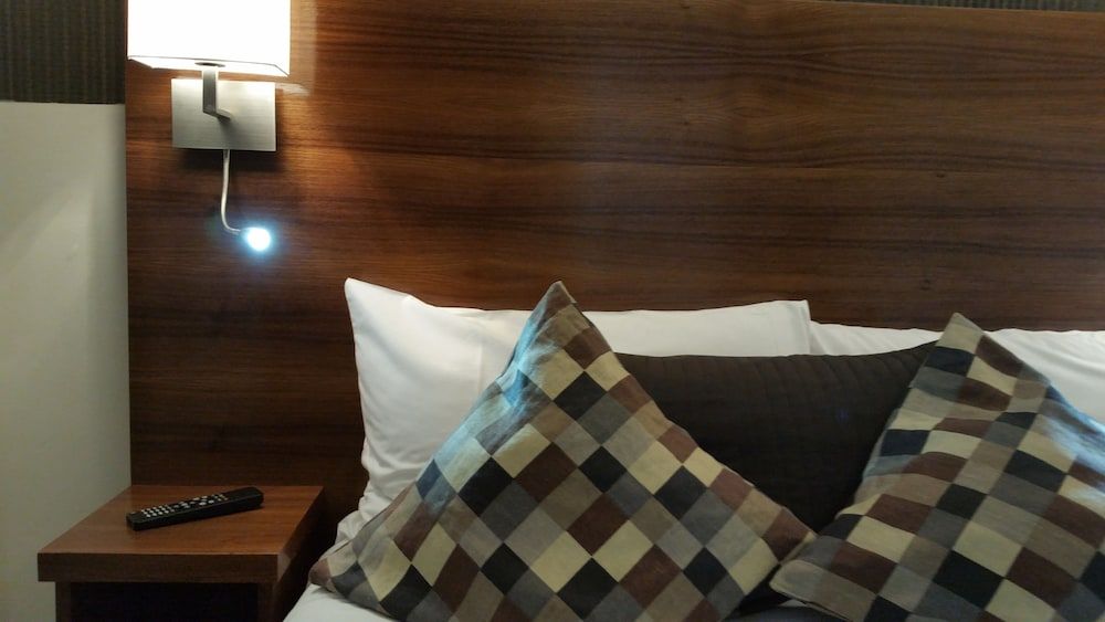 undefined Chester Hotel 10