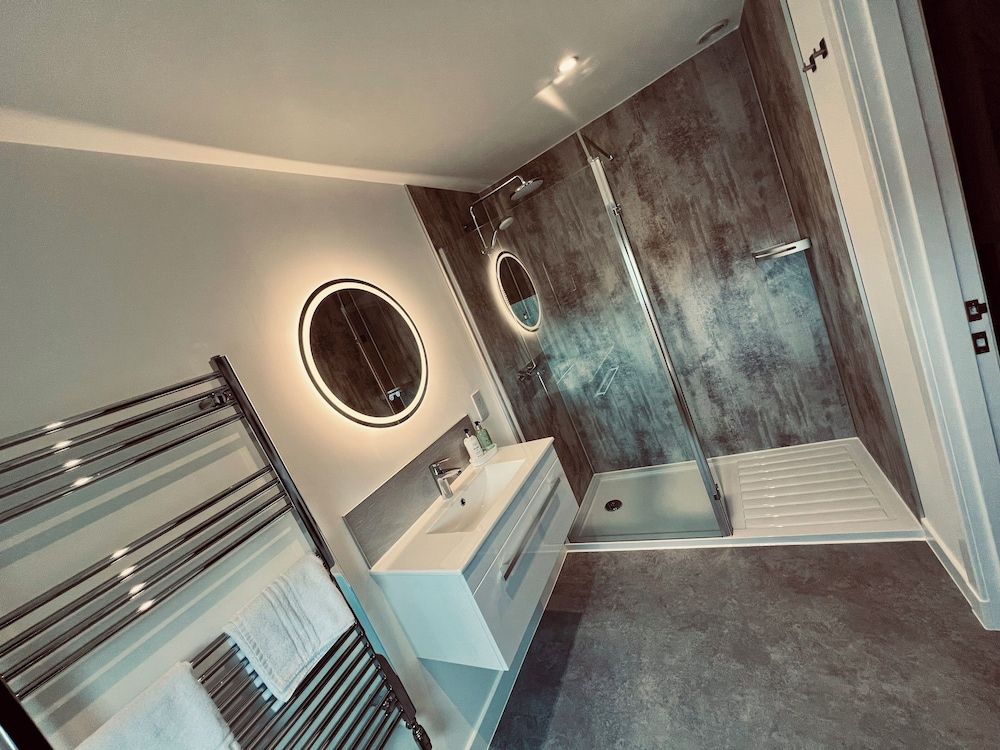 Bettyhill Hotel Double Room, Ensuite, River View 5