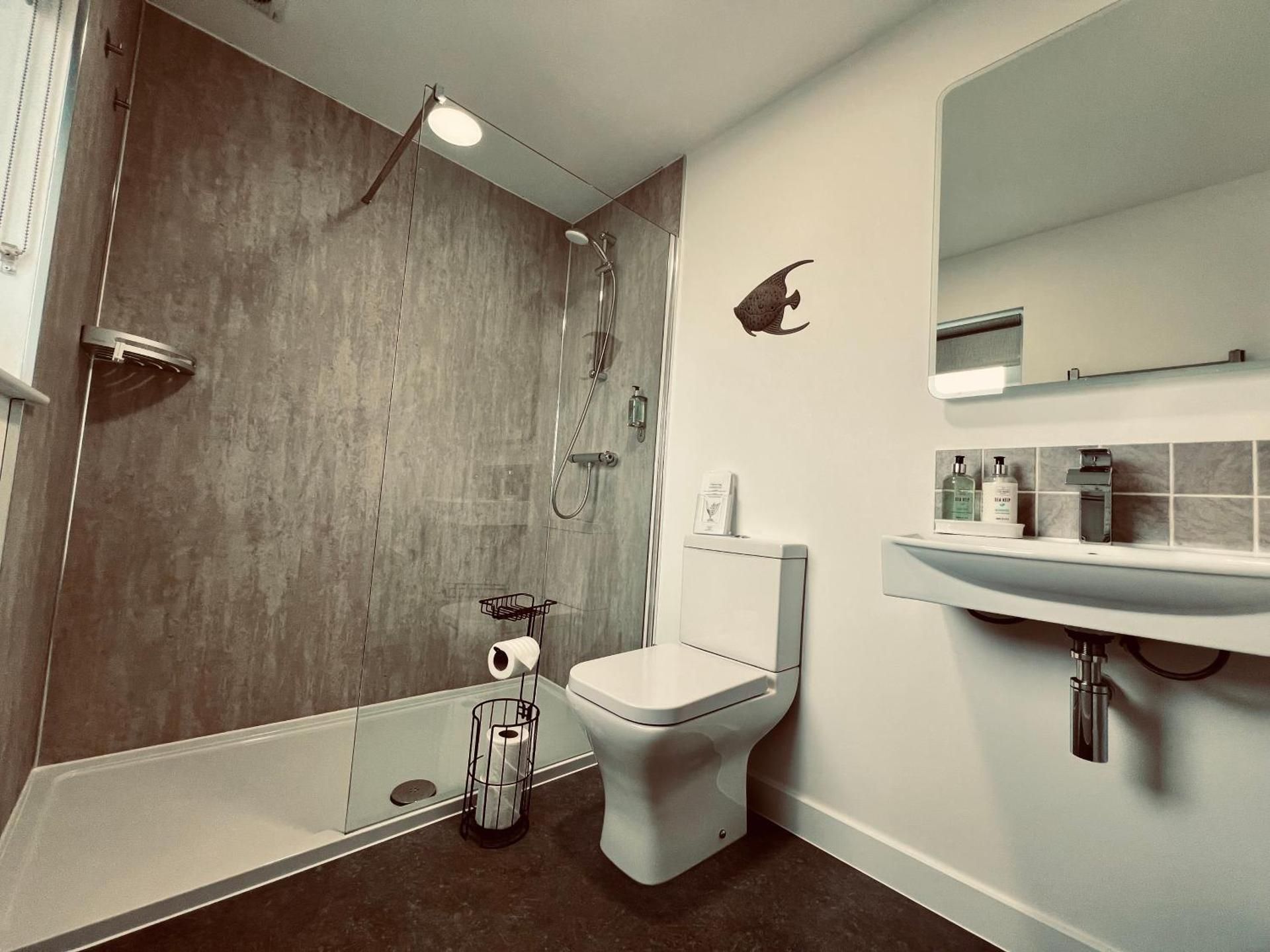 Twin Room Ensuite