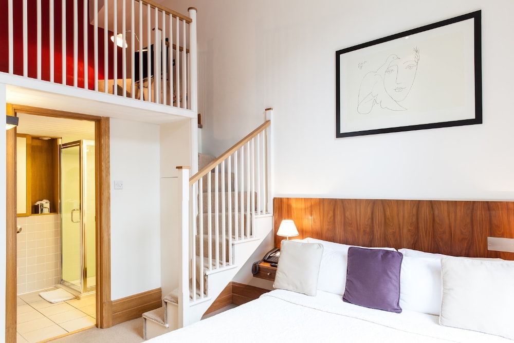 The Rockwell Double Suite