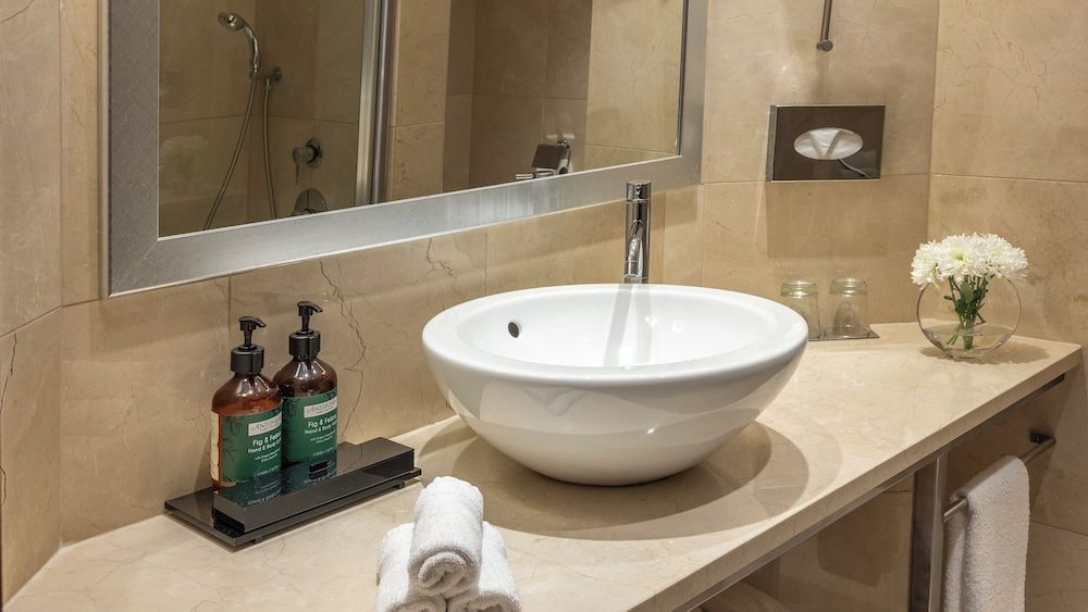 Crowne Plaza Porto by IHG Standard Room 12