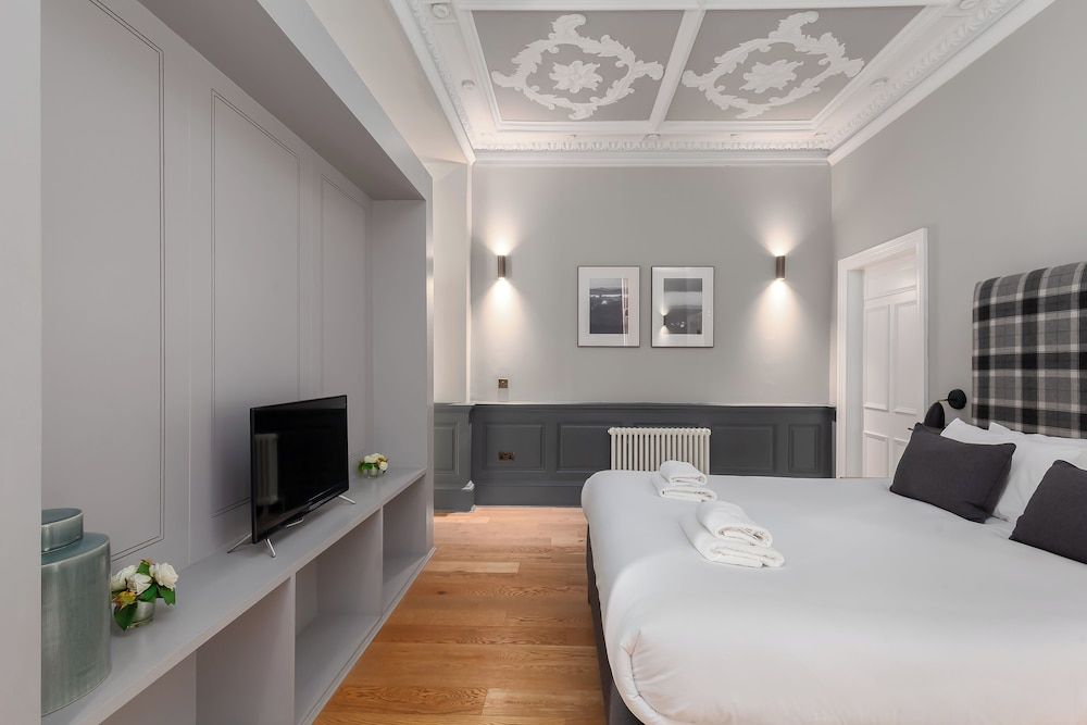 Destiny Scotland - Distillers House Deluxe Studio, 1 Bedroom 7