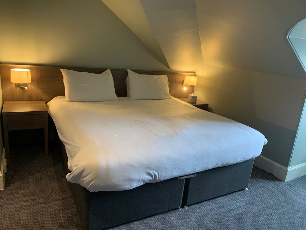 The Royal Hotel Economy Double Room 3