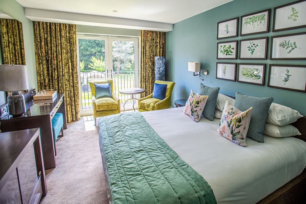 Hogarths Hotel Superior Double or Twin Room 3