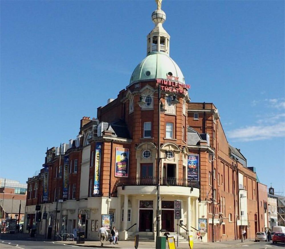 undefined Wimbledon Holiday Lets 5