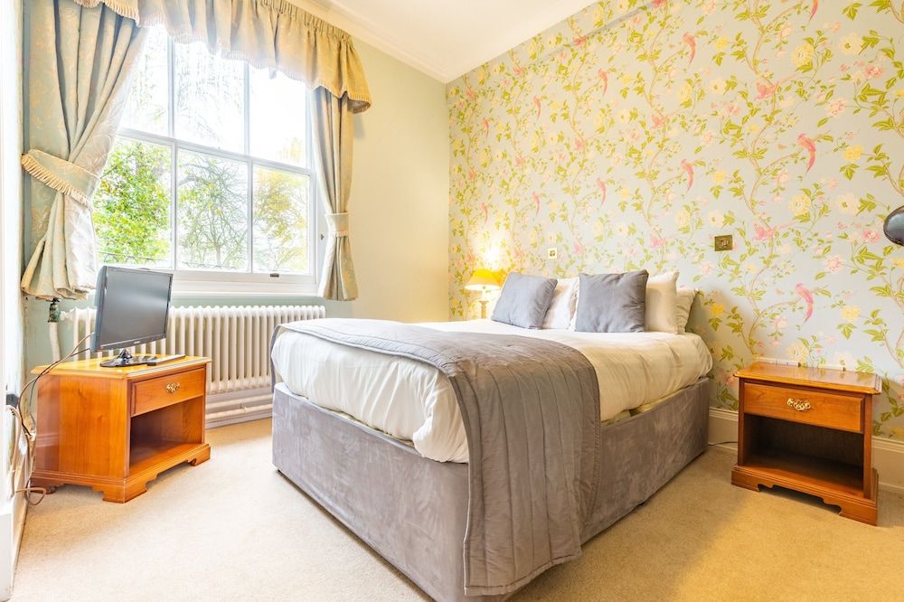 Woodland Manor Hotel Standard Double Room 4