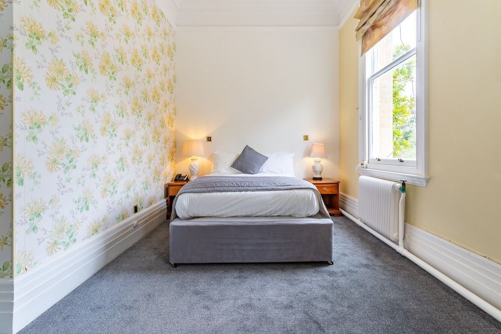 Woodland Manor Hotel Standard Double Room