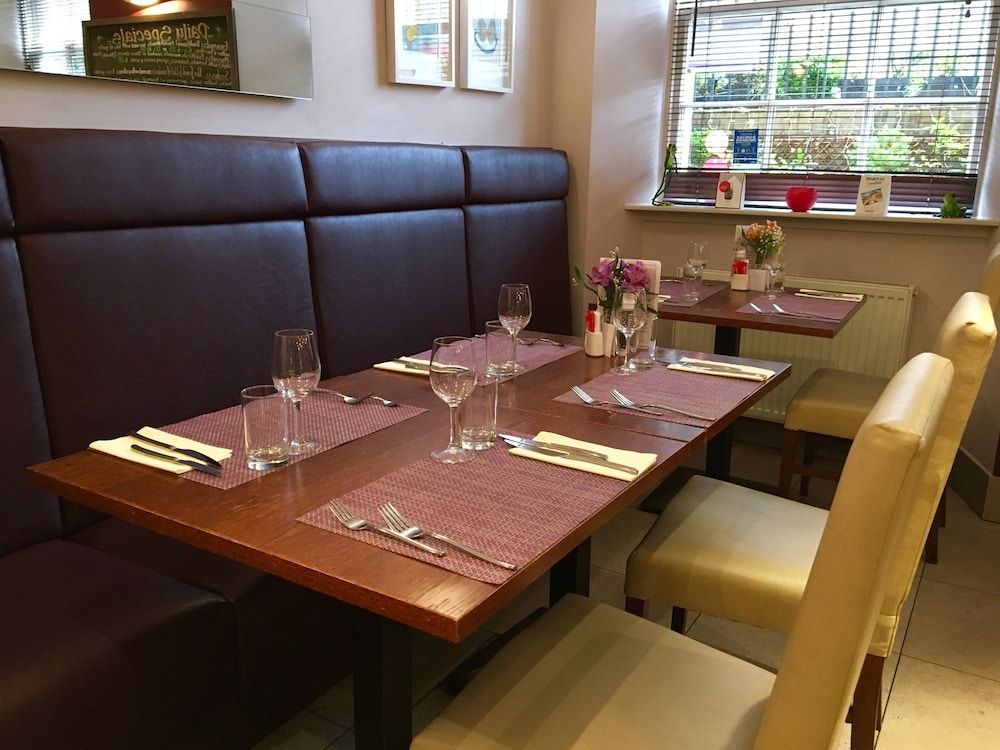 undefined The Salisbury Hotel 9