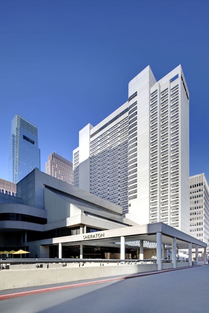 undefined Sheraton Philadelphia Downtown 2