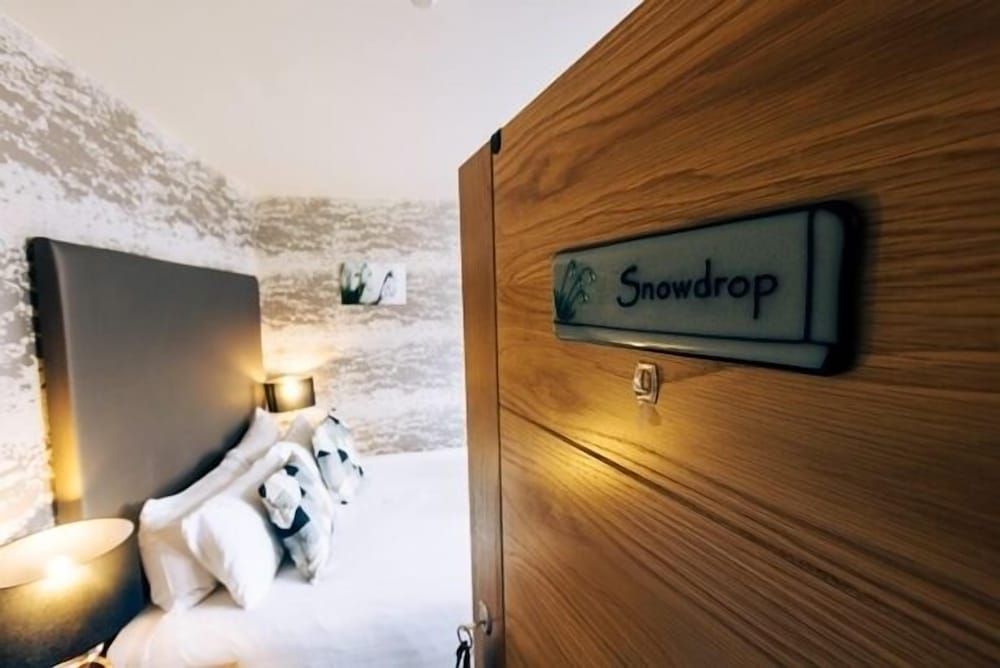 The Tower Gastro Pub & Apartments Standard Studio, Ensuite (Snowdrop) 6