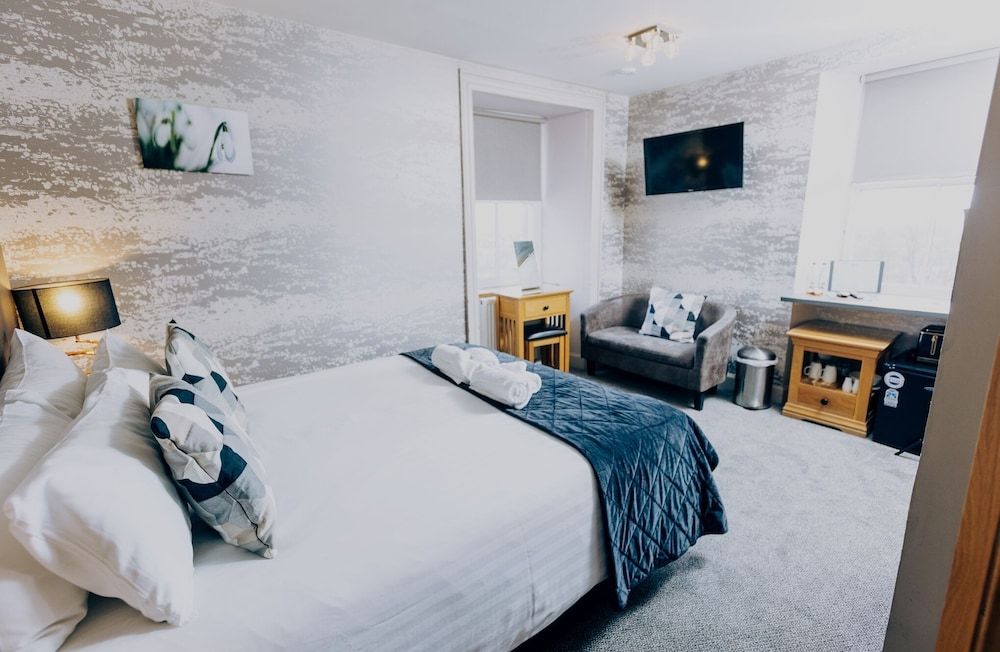 The Tower Gastro Pub & Apartments Standard Studio, Ensuite (Snowdrop) 2