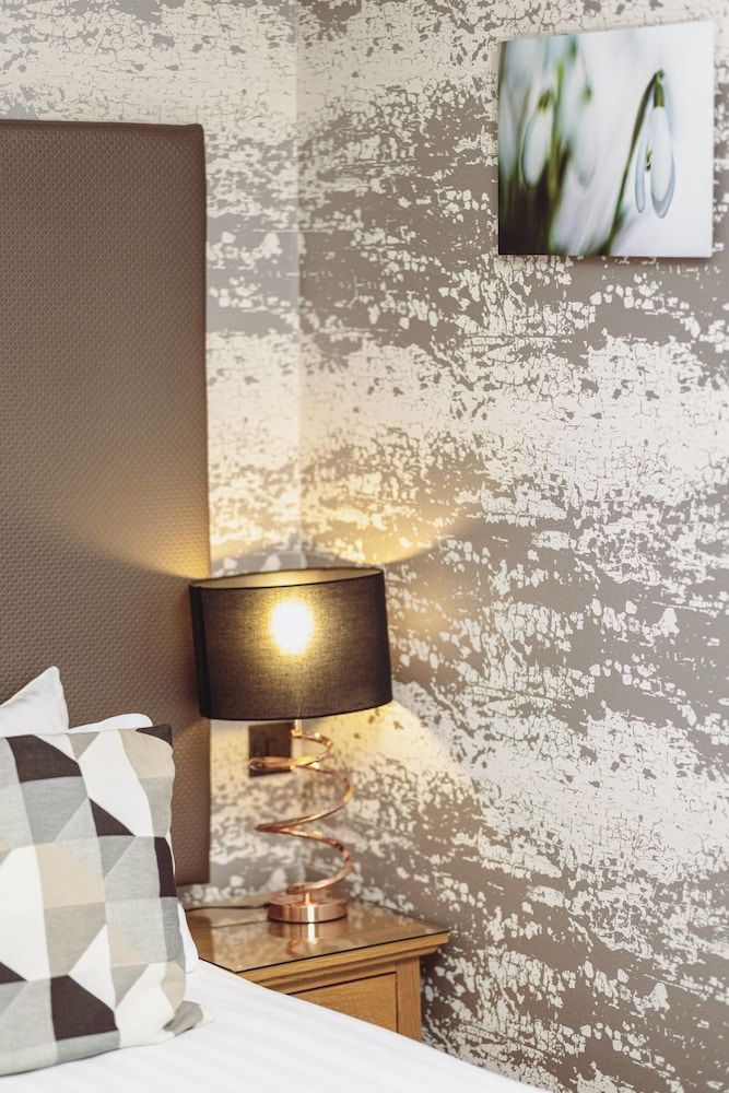 The Tower Gastro Pub & Apartments Standard Studio, Ensuite (Snowdrop) 7