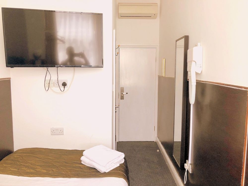 Plaza London Hotel Double Room, Ensuite 41