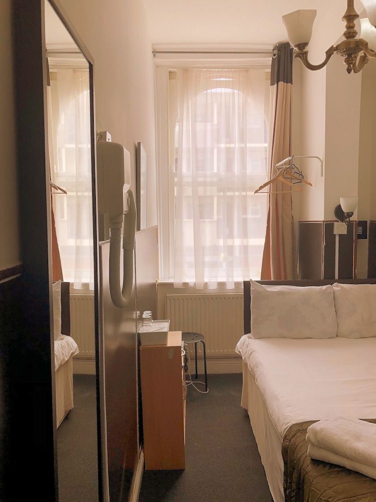 Plaza London Hotel Double Room, Ensuite 42