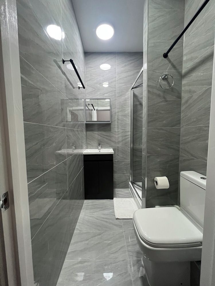 Plaza London Hotel Double Room, Ensuite 36