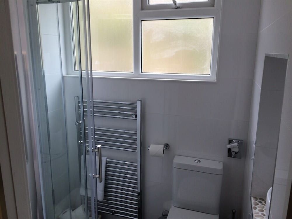 Portreath Arms Double Room, Shared Bathroom 4