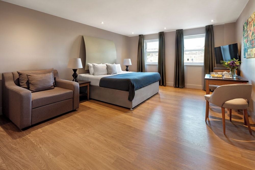 undefined Marlin Apartments Commercial Road - Limehouse 3