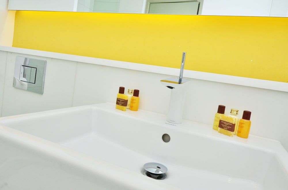 Axiom Park Hotel Standard Studio 4