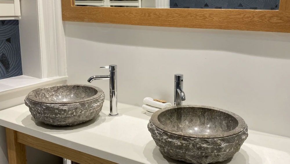 Barnett Hill - Luxury Hotel Deluxe Room 6