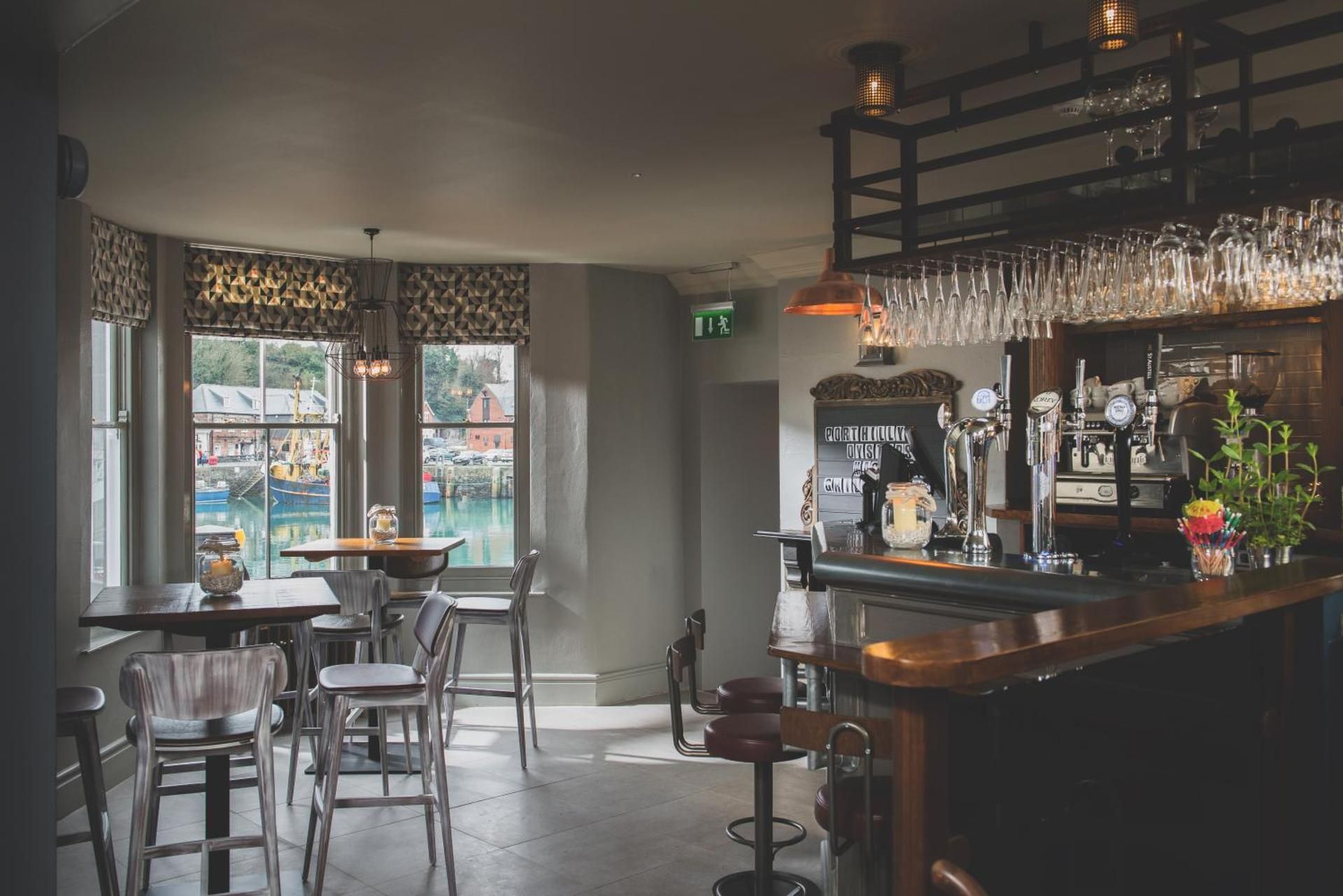 The Old Custom House