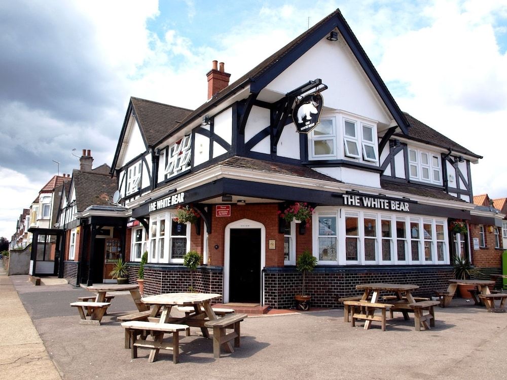 undefined Heathrow Stay 8