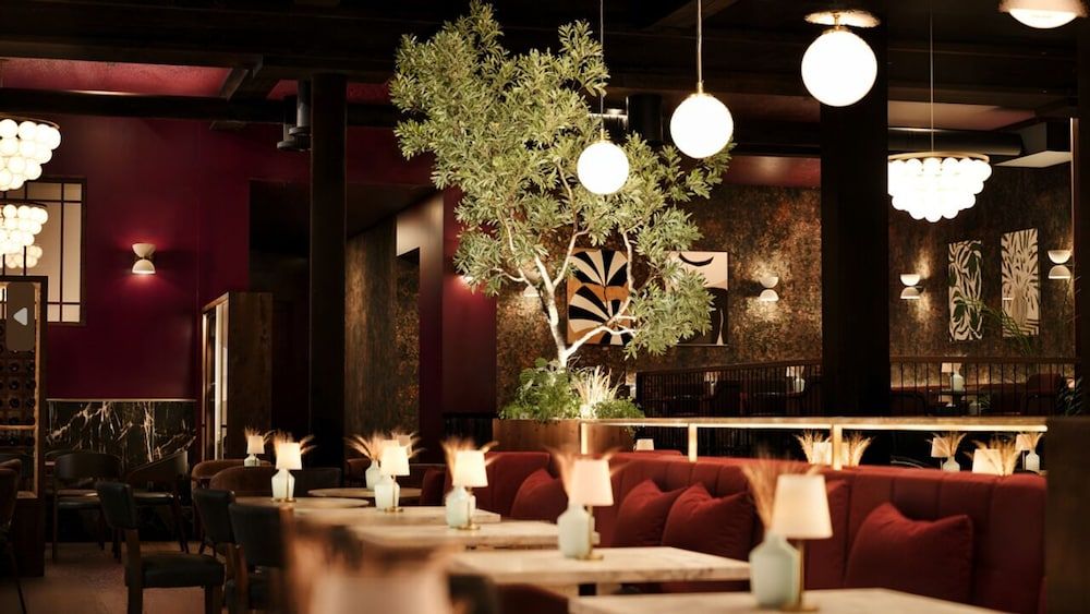 undefined The Coal Exchange Hotel 9