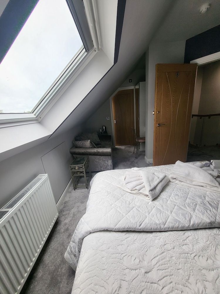 undefined Lauderville Guest House 8