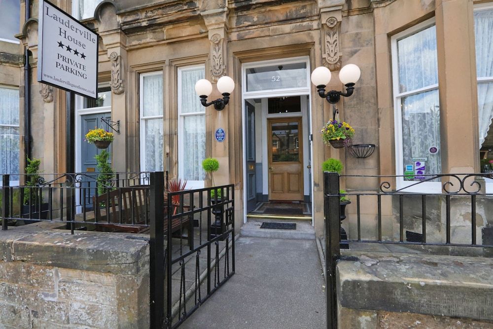 undefined Lauderville Guest House 6