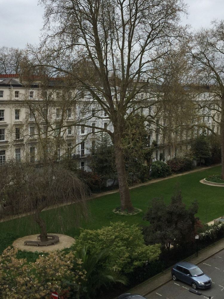 The Royale Chulan Hyde Park Standard Double Room 15