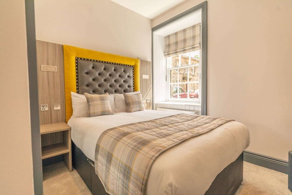 Court Residence Suite (Courtyard Apartment Suites) 2