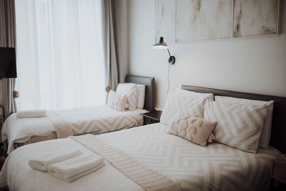 undefined 16 Pilrig Guest House 10