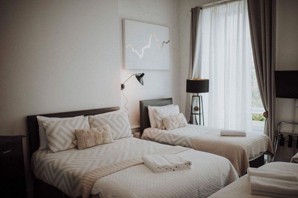 undefined 16 Pilrig Guest House 9