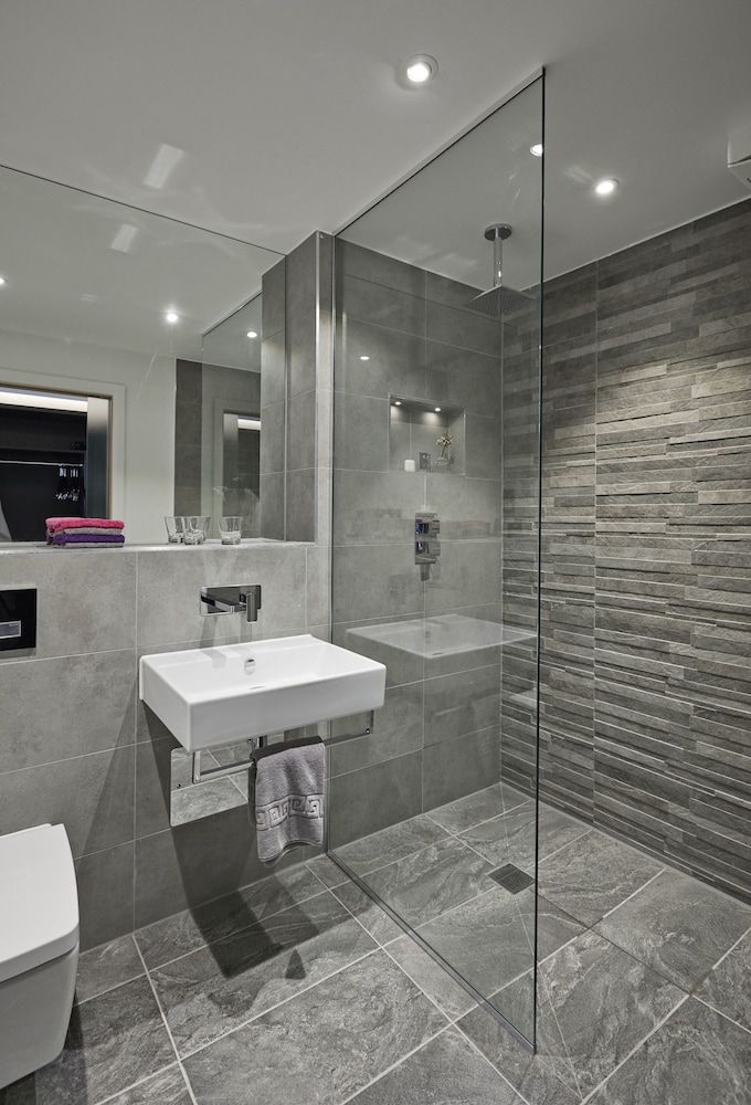 Old Palace Lodge Hotel Deluxe Room 2