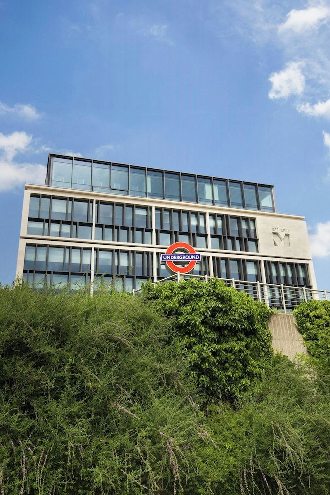 undefined citizenM Tower of London 2