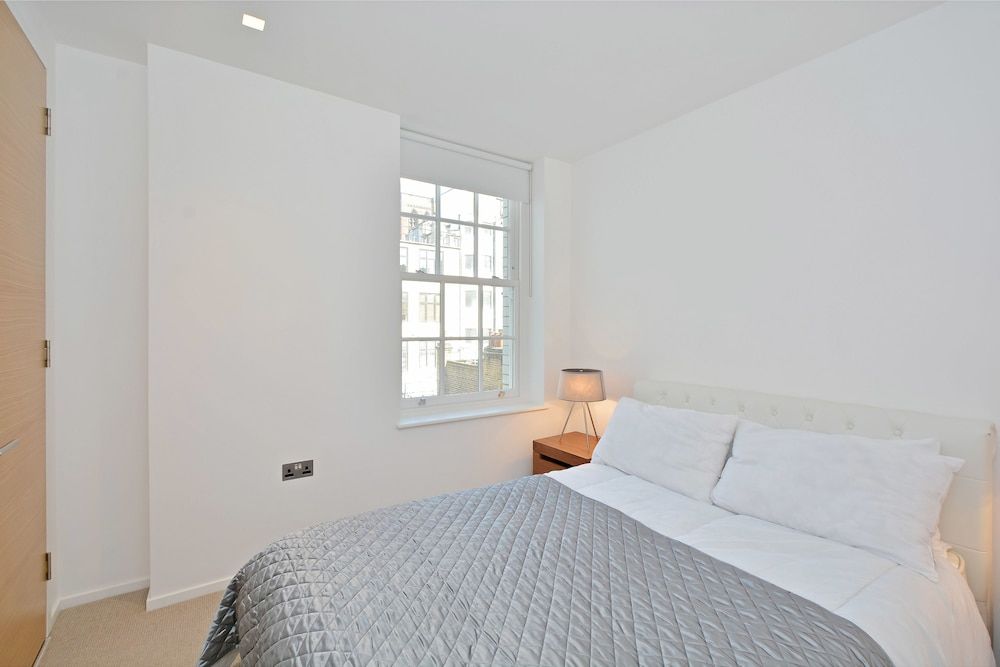 Oxford Circus Penthouses Apartment, 2 Bedrooms 4