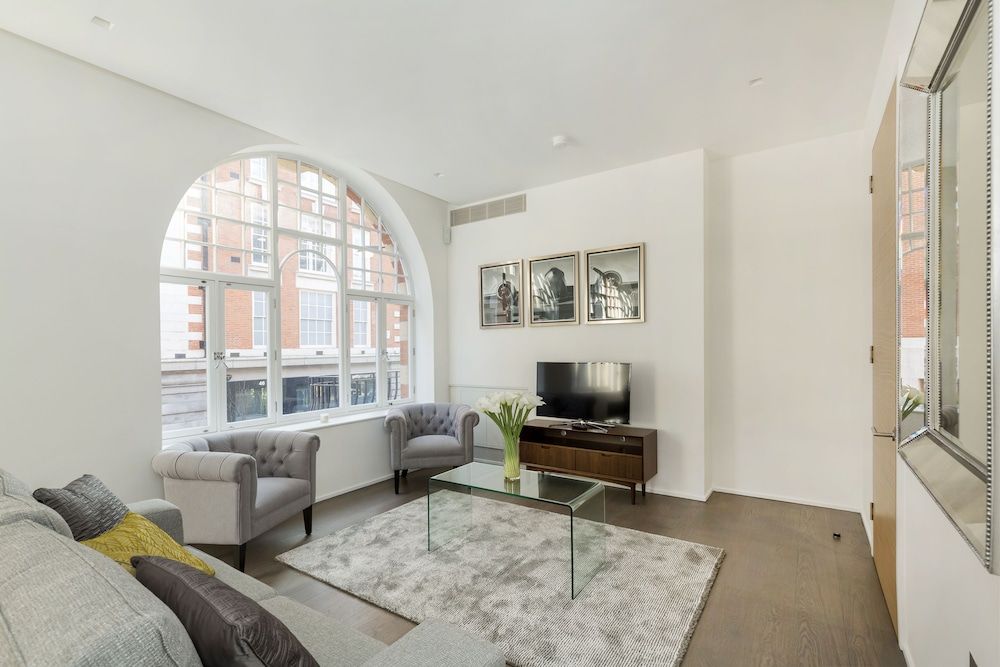 Oxford Circus Penthouses Apartment 14