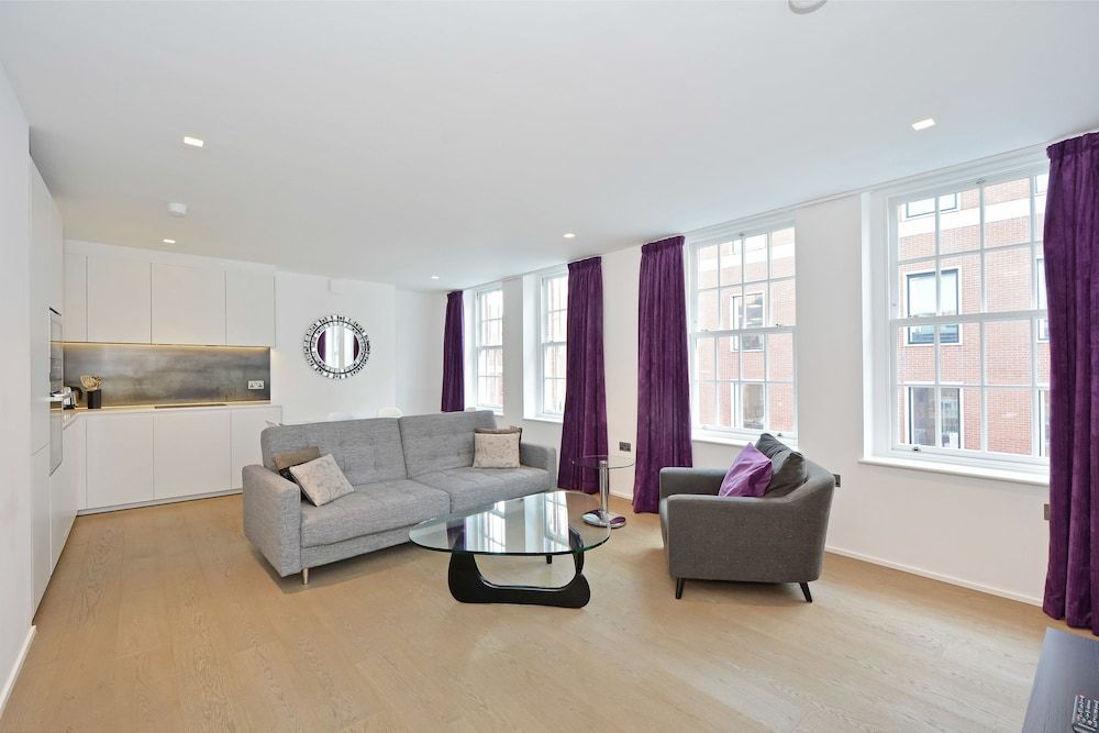 Oxford Circus Penthouses Apartment, 2 Bedrooms 16