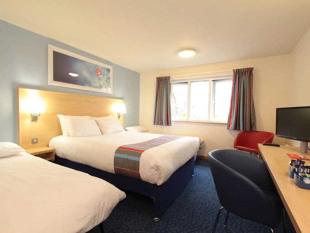 Travelodge London Kings Cross Royal Scot Hotel Triple Room 2