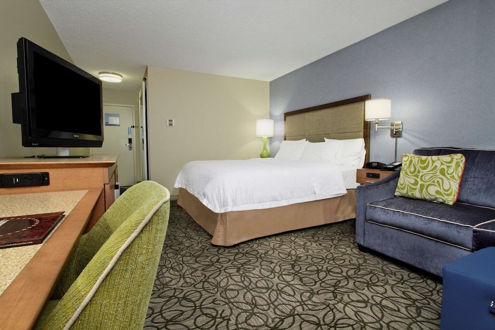 Hampton Inn Austin/Airport Area South