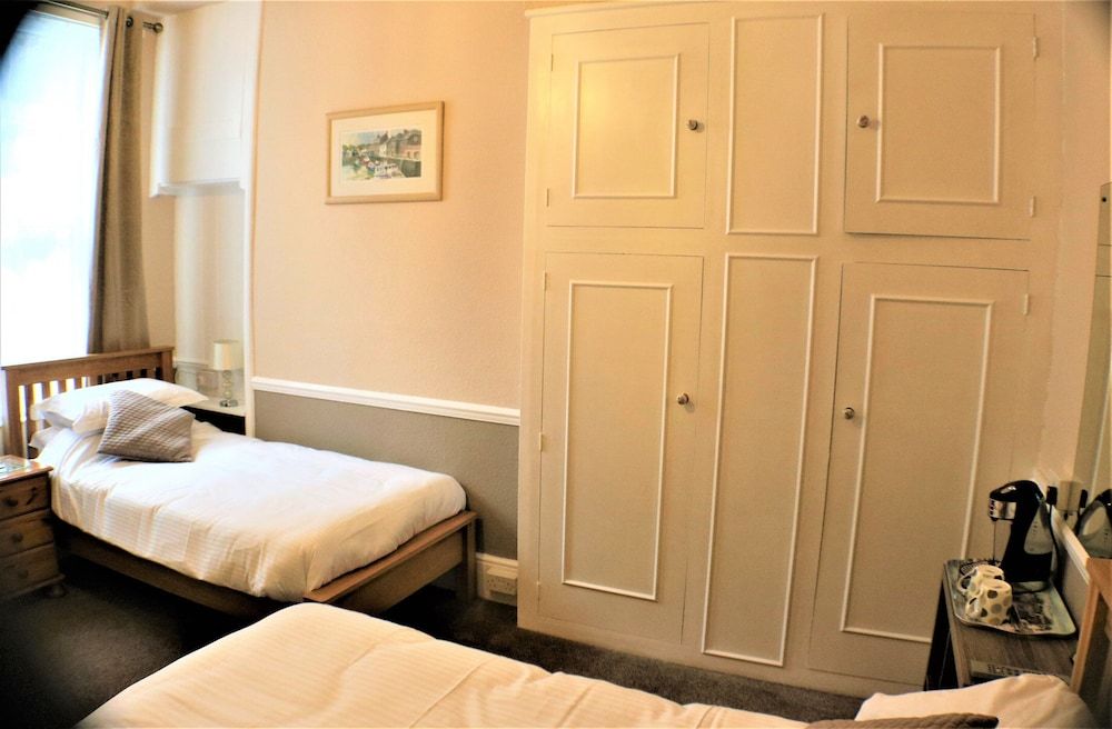 Standard Twin Room, Ensuite