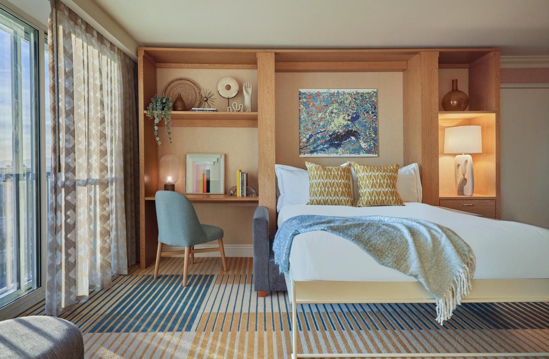Palmetto King Suite