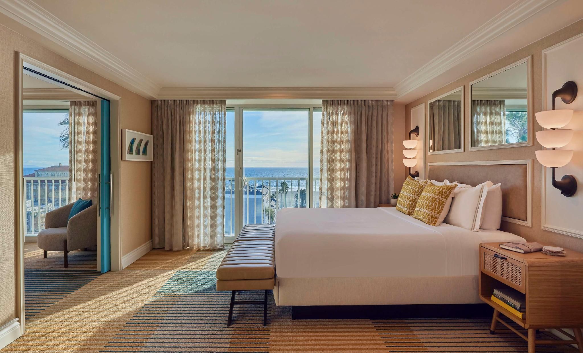 Palmetto King Suite