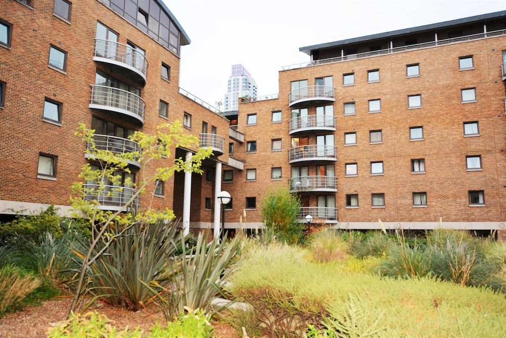 undefined Zen Apartments - Docklands 5