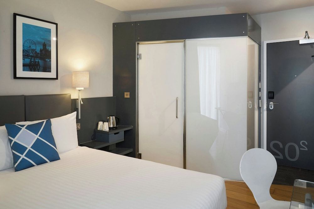 Four Points Flex by Sheraton Cardiff Room, 1 Double Bed, Non Smoking, City View