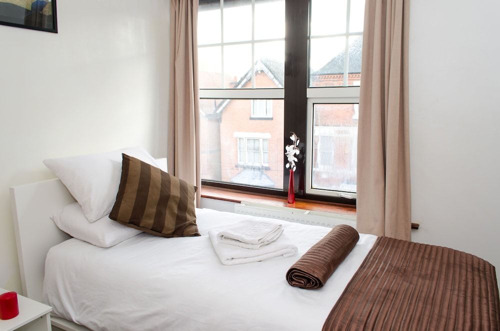 Campbell's Guest House Standard Single Room, 1 Bedroom, Non Smoking, Ensuite 2