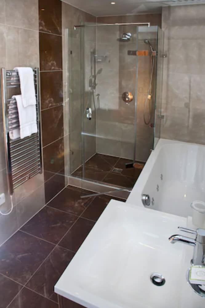 Arlington House Studio, Garden View 3