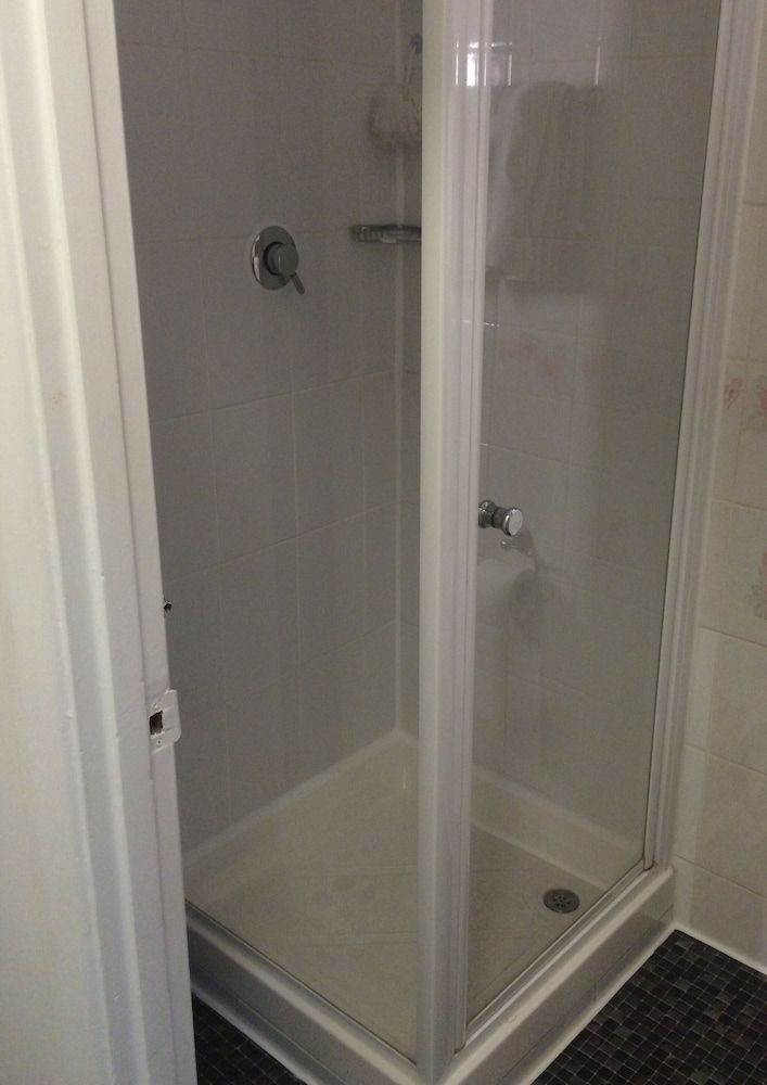 London Continental Hotel Premier Studio Suite, 1 Bedroom 3