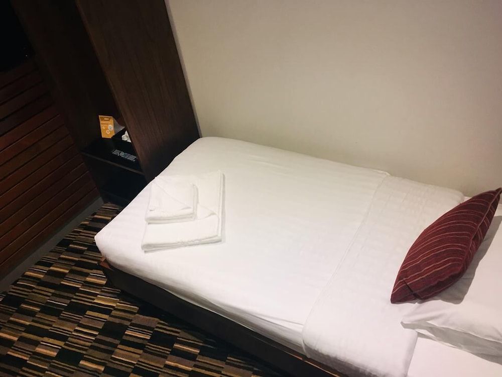 The Commercial Hotel Comfort Single Room, 1 Twin Bed 3