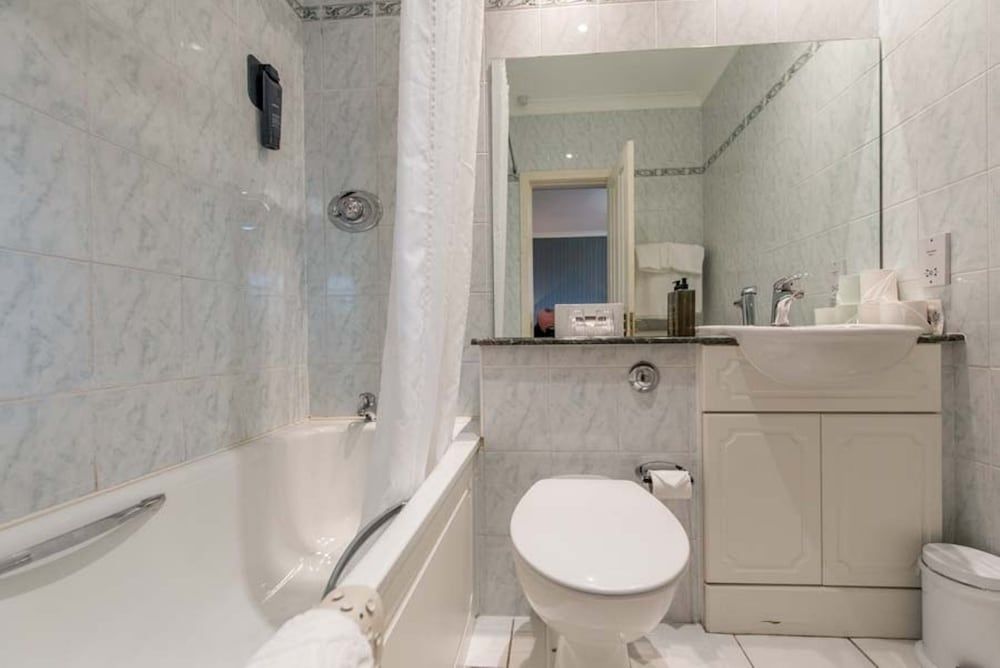 Ben Nevis Hotel & Leisure Club Classic Twin Room 7